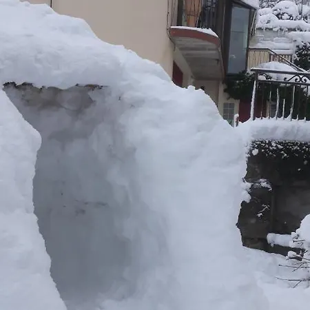 Les Planchettes Tatil Evi Orcival