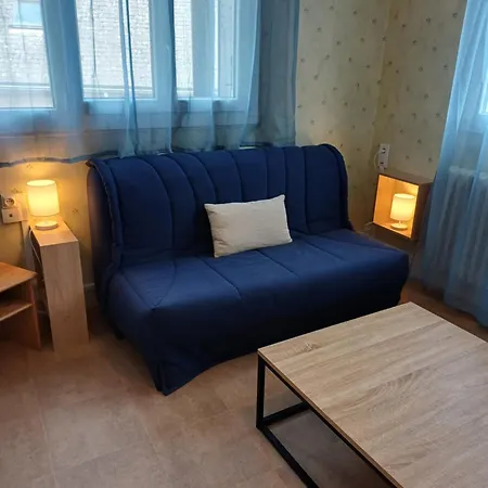 Les Planchettes Ferienhaus *
